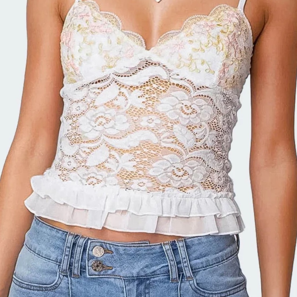 Edikted Floral Lace Camisole - White and Cream